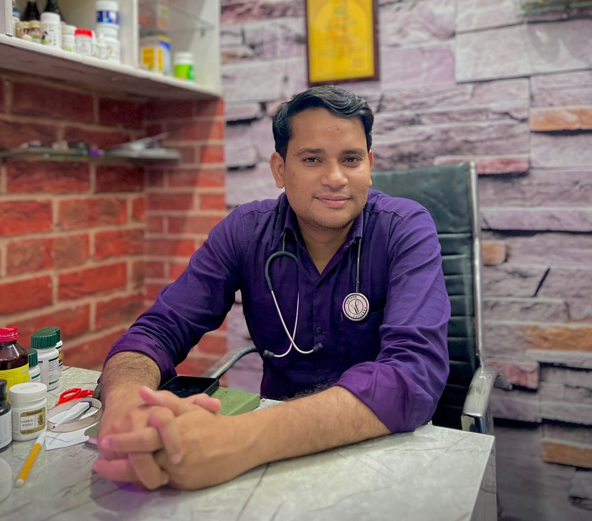 Dr. Ismail Khan: Experienced Unani Doctor with 10+ Years of Practice